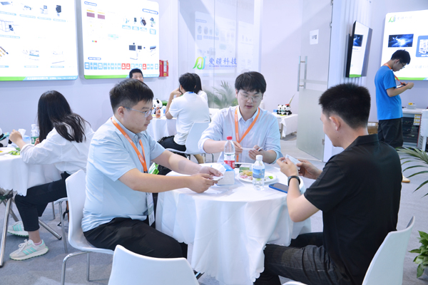 1718960108984366.jpg 8.jpg